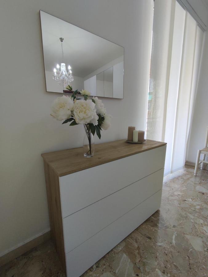 Appartamento Delizioso Con Terrazzo In Centro-Delicious Apartment With Terrace Σαν Ρέμο Εξωτερικό φωτογραφία